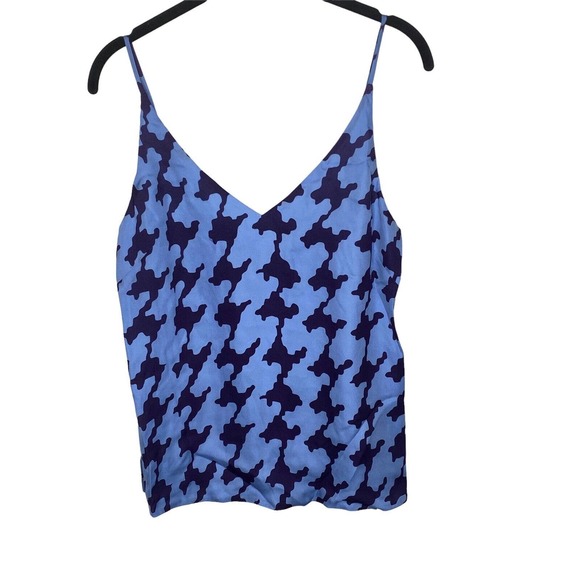 NWT L’Agence V Neck Camisole Size XS Gabriella 100%‎ Silk Dusk/Dark Aster - Picture 1 of 10